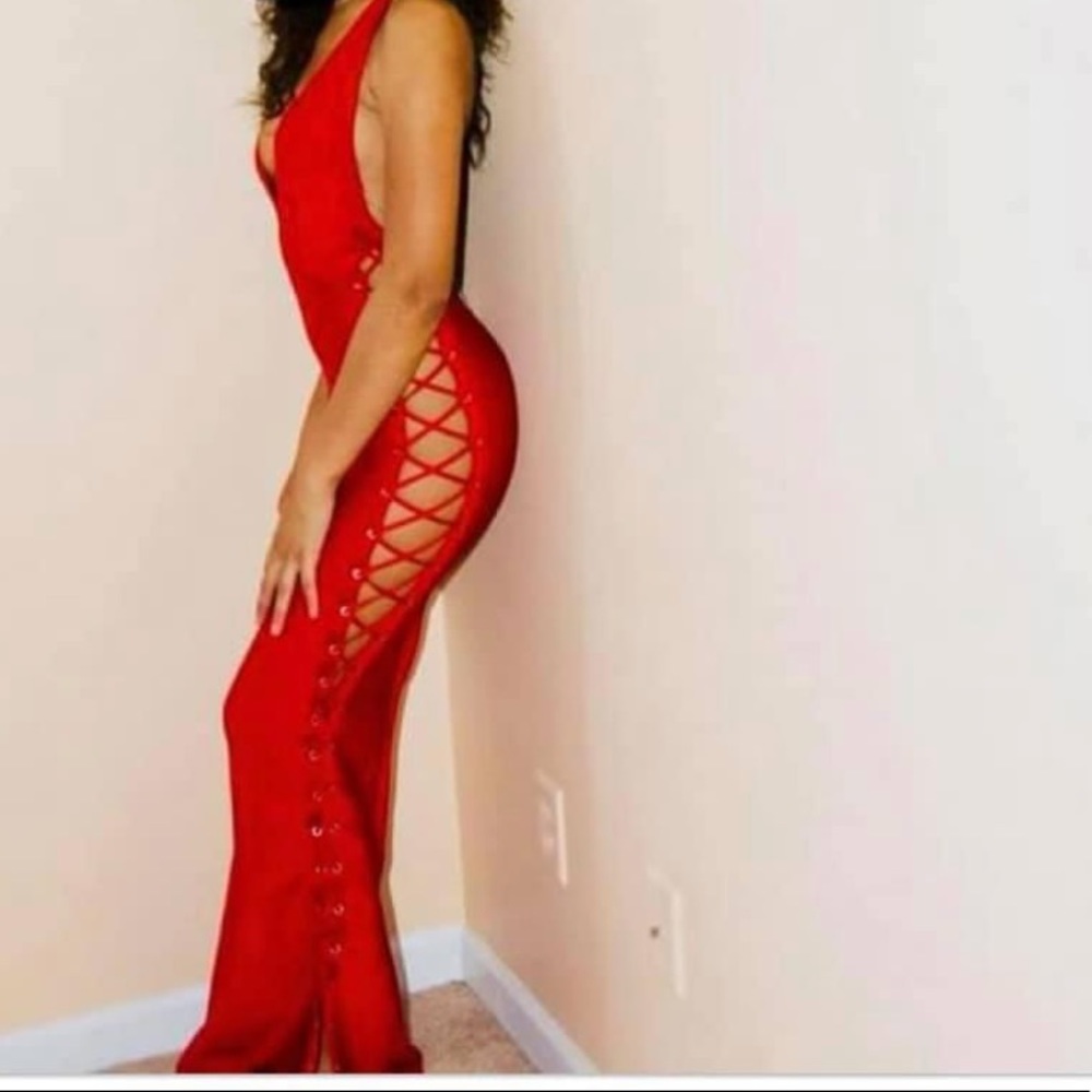 Red sexy Maxi